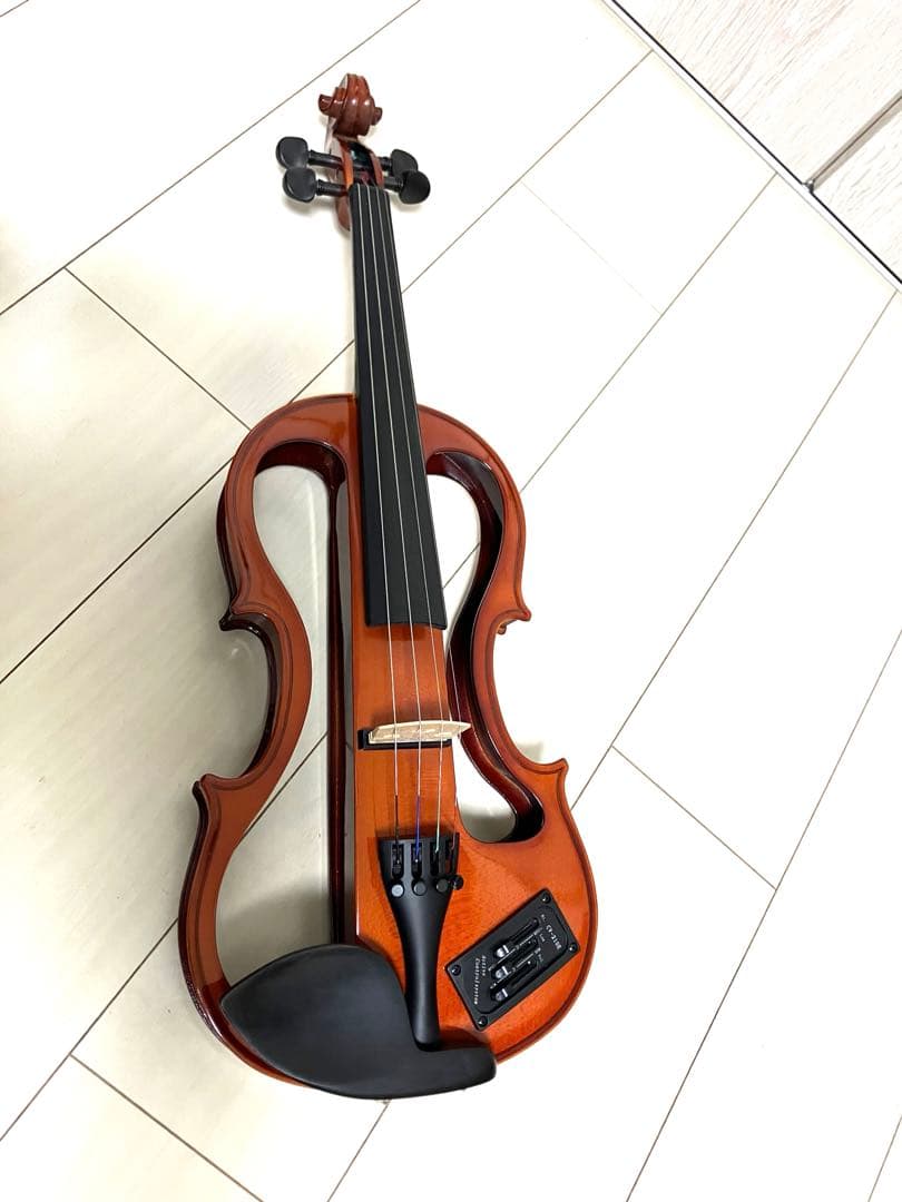 Carlo Giordano カルロジョルダーノ エレキバイオリンEV-202