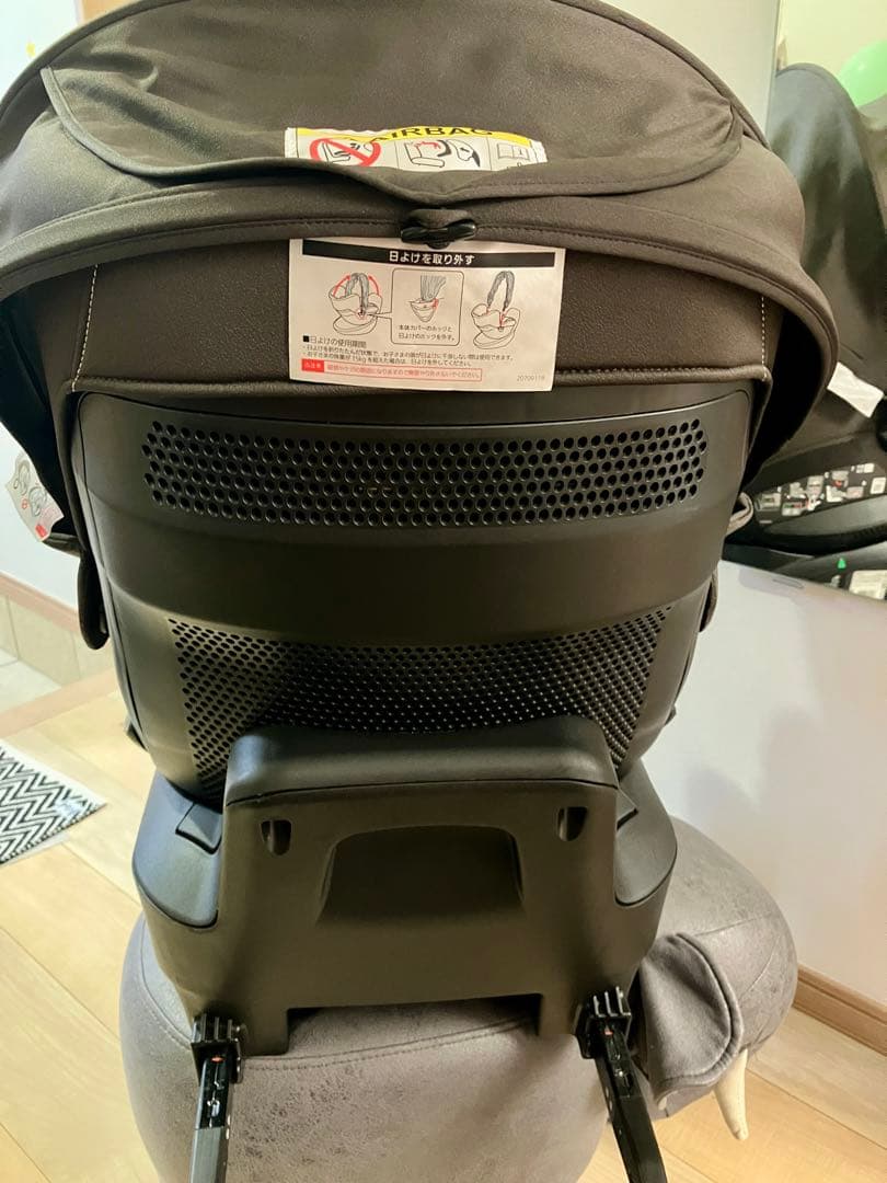 エールベベ クルット3i グランス ISOFIX チャイルドシート 回転式