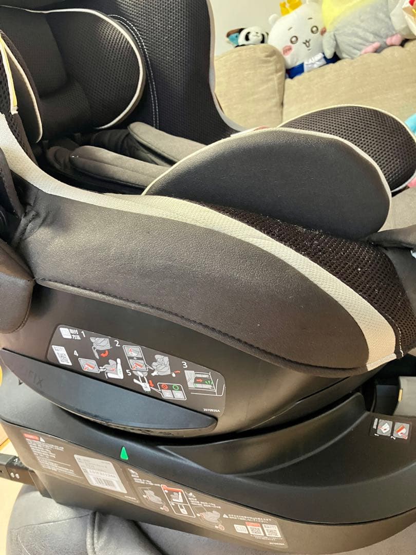 エールベベ クルット3i グランス ISOFIX チャイルドシート 回転式
