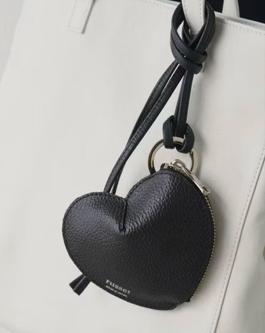 russet ラシット ハートチャーム ポーチ