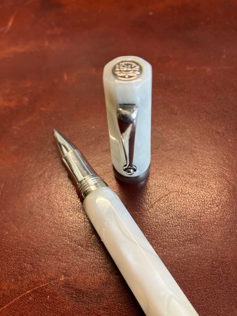 モンテグラッパ SV925 ローラーボールペン ミクラ キャップ式 廃盤