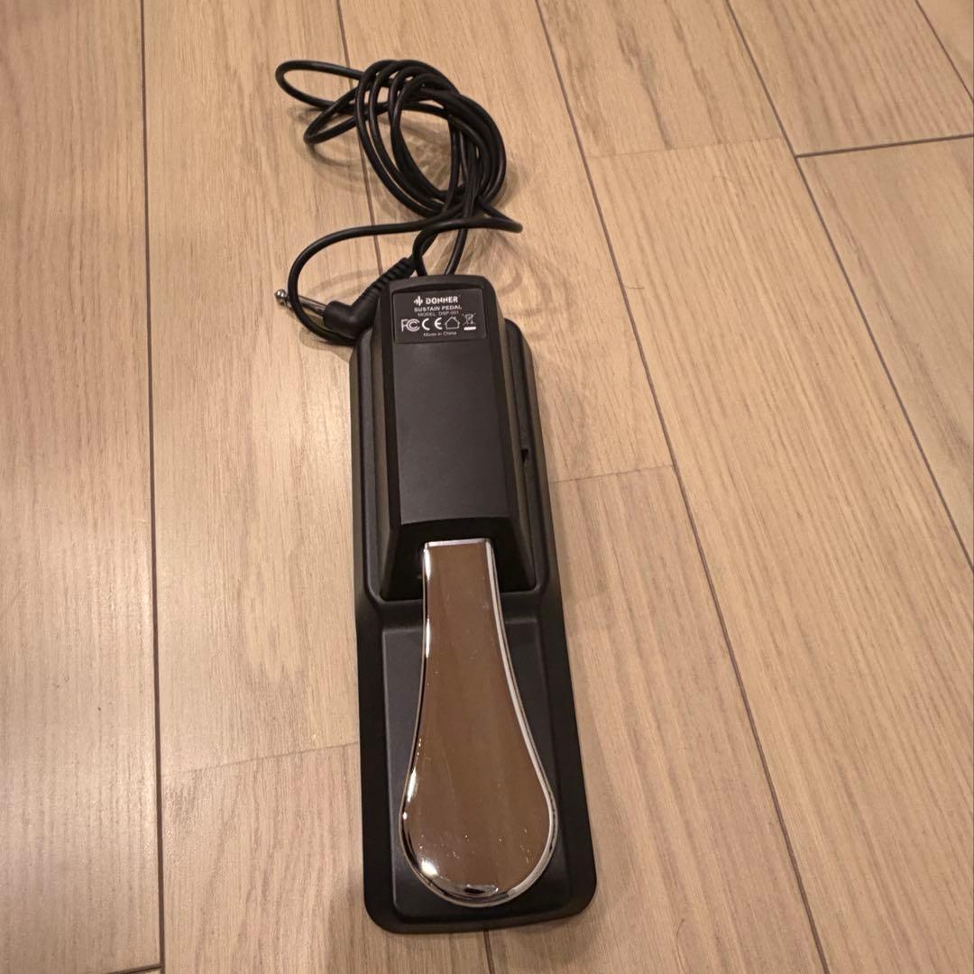 Roland FA-06 シンセサイザー