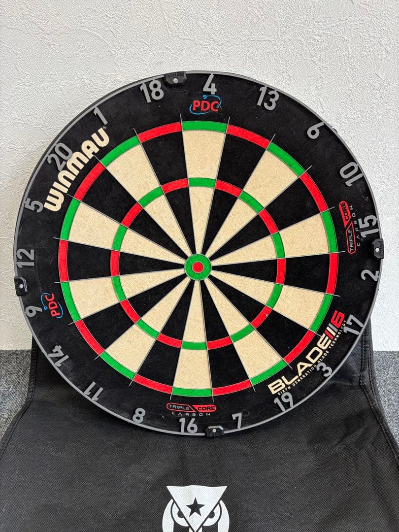 WINMAU BLADE 6 ダーツボード トリニダードカバー付き