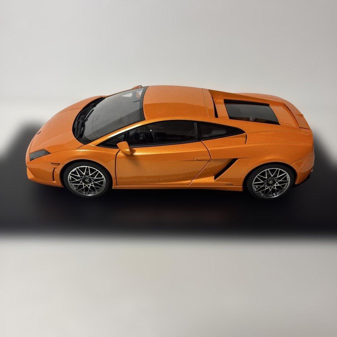 ミニカー LAMBORGHINI GALLARDO LP560-4