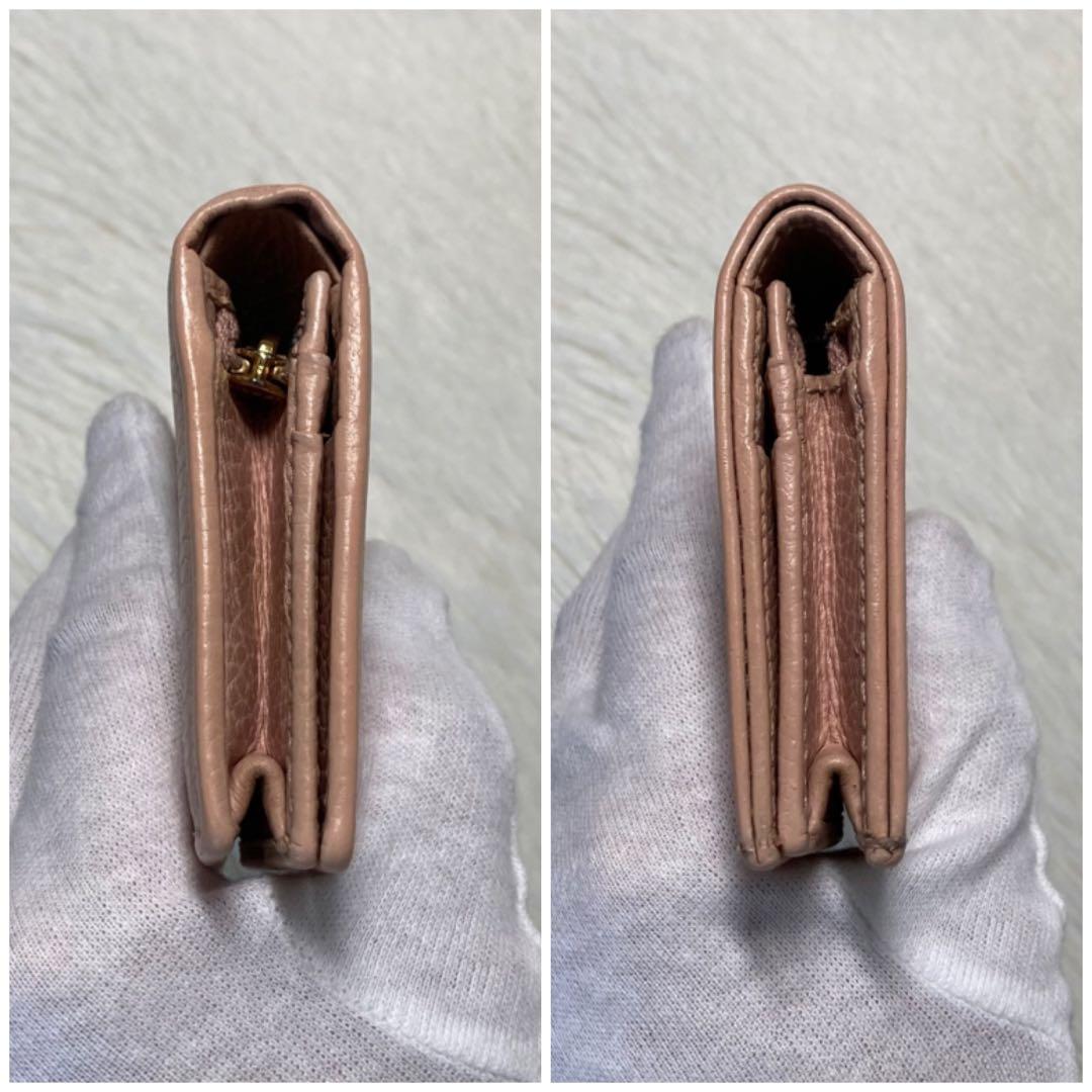 早い者勝ち　GUCCI グッチ　二つ折り　財布　コンパクト　ベージュ　アイボリー