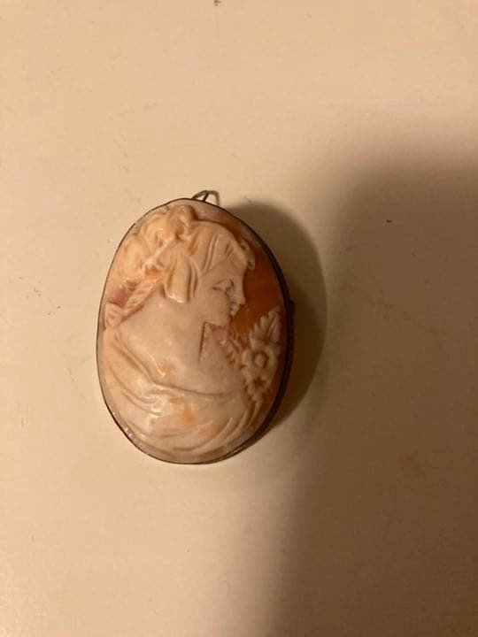 アンティーク　カメオ　ブローチ
