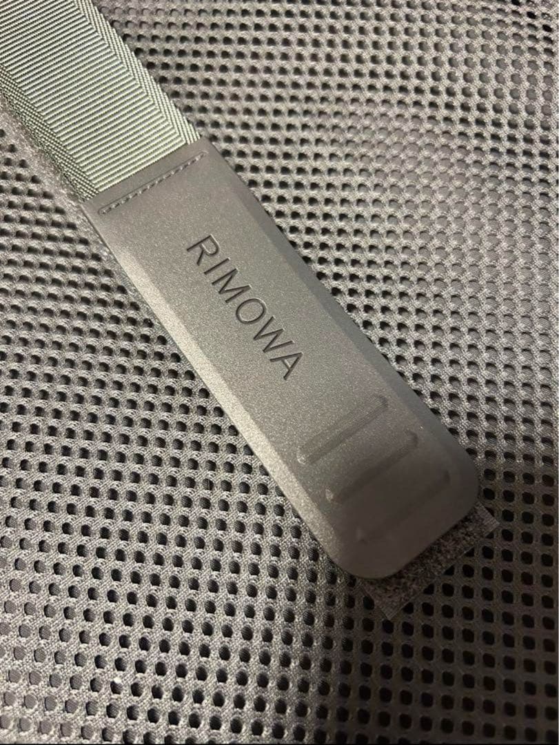 【キムキムさま専用】リモワ エッセンシャルキャビン マットブラック 36L