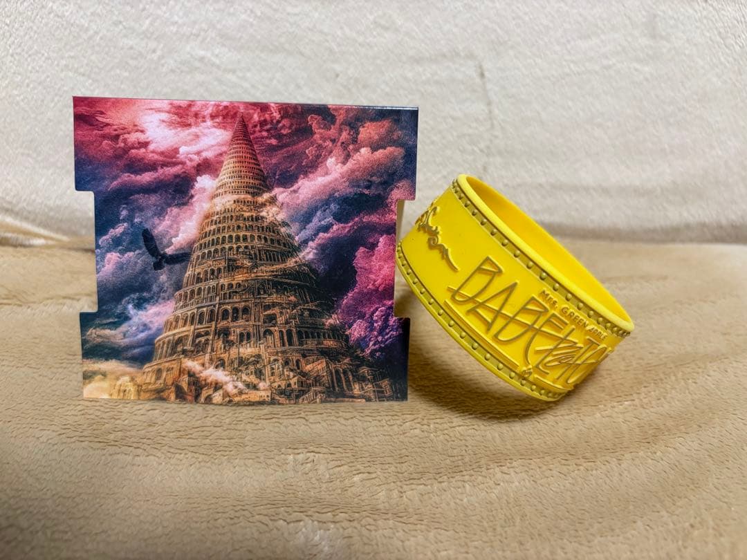 ２点セット公式 MGA ミセス ・ペンライト （本体 、箱、説明書）・バングル