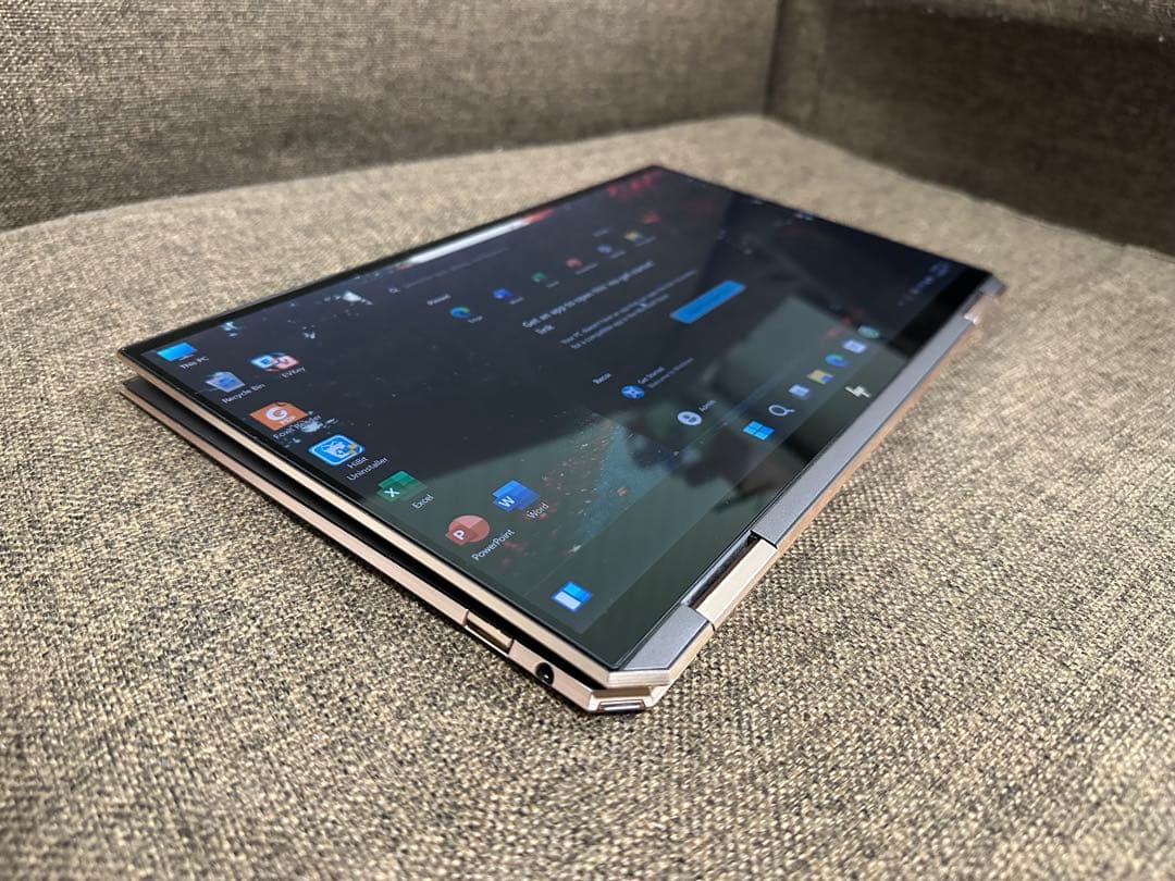 HP CORE i7 16GB 1TB 2in1ノートPC office 永続版