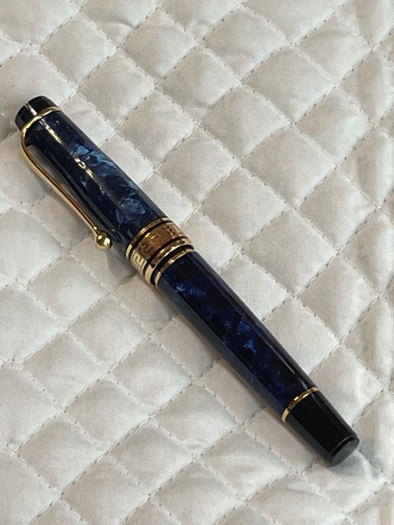 AURORA　アウロラ　万年筆　オプティマ　マーブル　ペン先14K