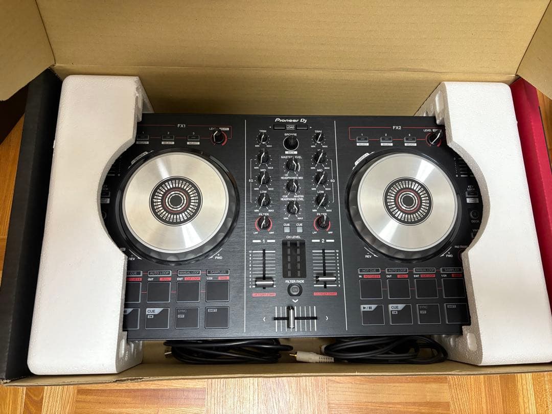 Pioneer DDJ-SB2 DJ コントローラー