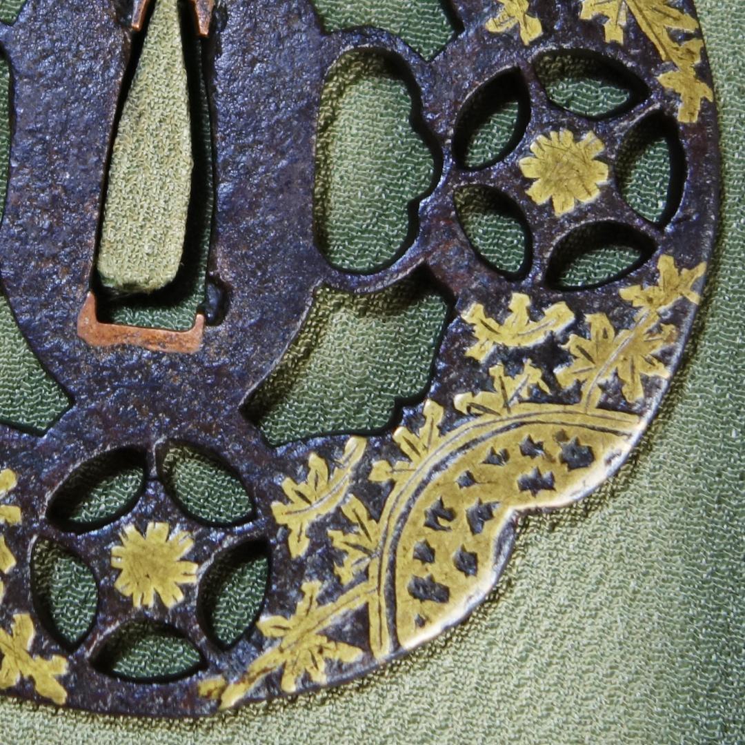 【真鍮象嵌 与四郎鍔】(認定書・鍔箱付き) 鍔 鐔 刀装具 日本刀 武具 骨董