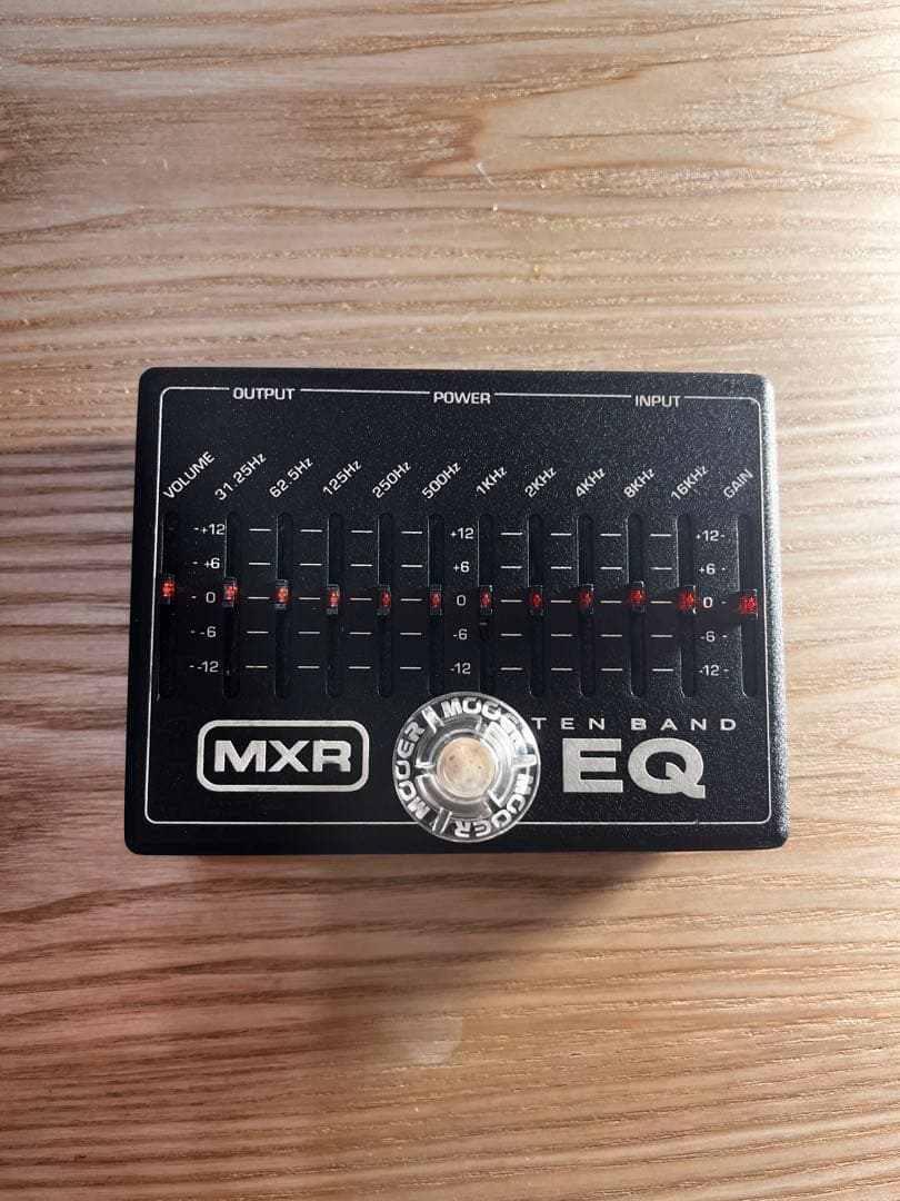 ギター・ベース用イコライザー MXR Ten Band EQ