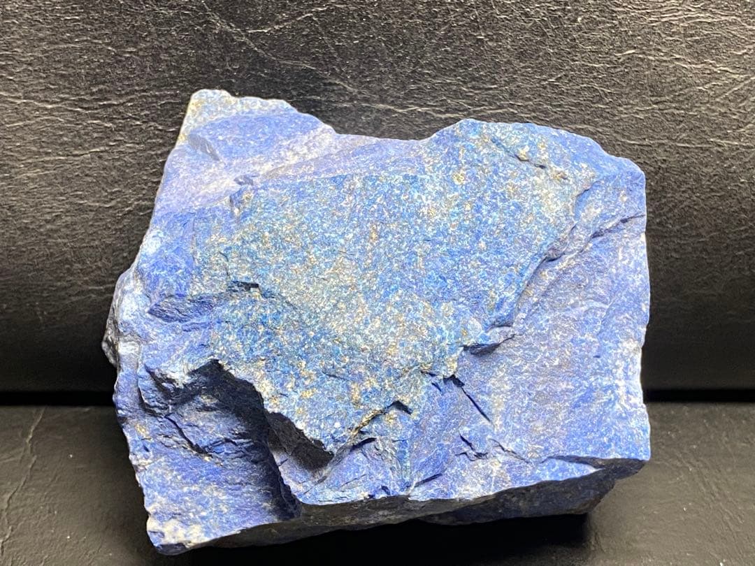 ラピスラズリ　原石　374g
