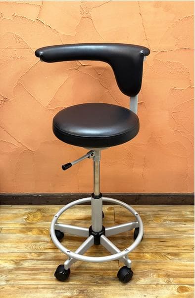 東洋工芸 回転チェア CM117 メディカル／ワークチェア 昇降式 店頭お渡し可