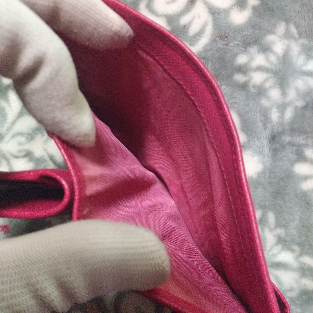 PRADA サフィアーノメタルロゴ レッド系