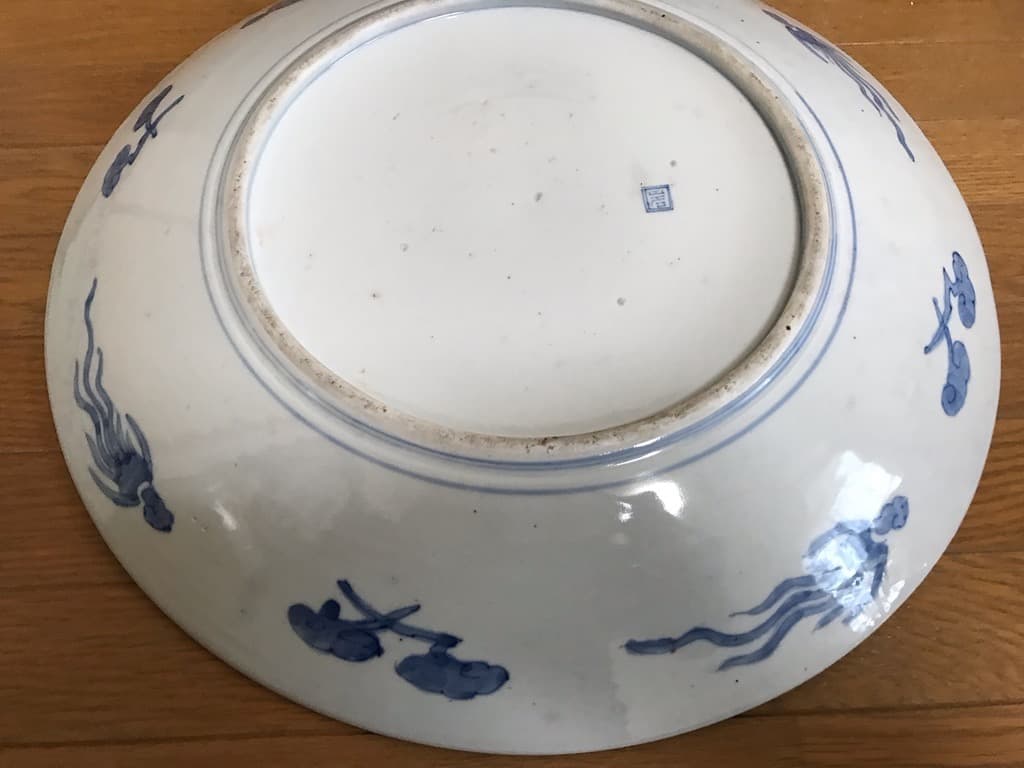 【骨董】 古伊万里 飾り皿 大皿（直径46cm） 2枚 大明成化年製 木箱付き