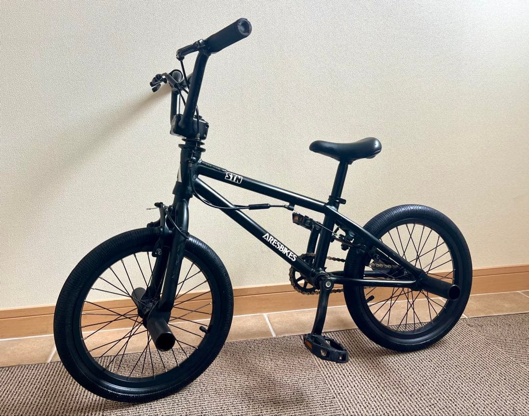 ニック　BMX ARES BIKES STN16 バイク マッドブラック