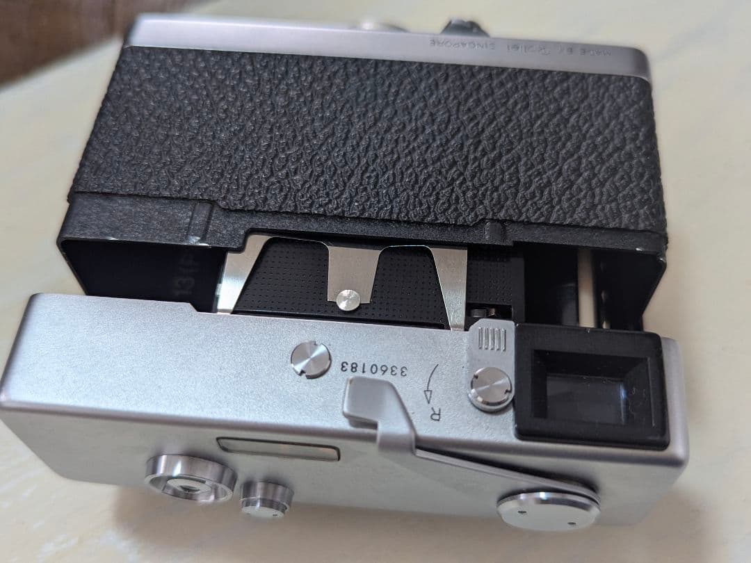 【 ローライ35 Rollei35 】テッサー40/3.5