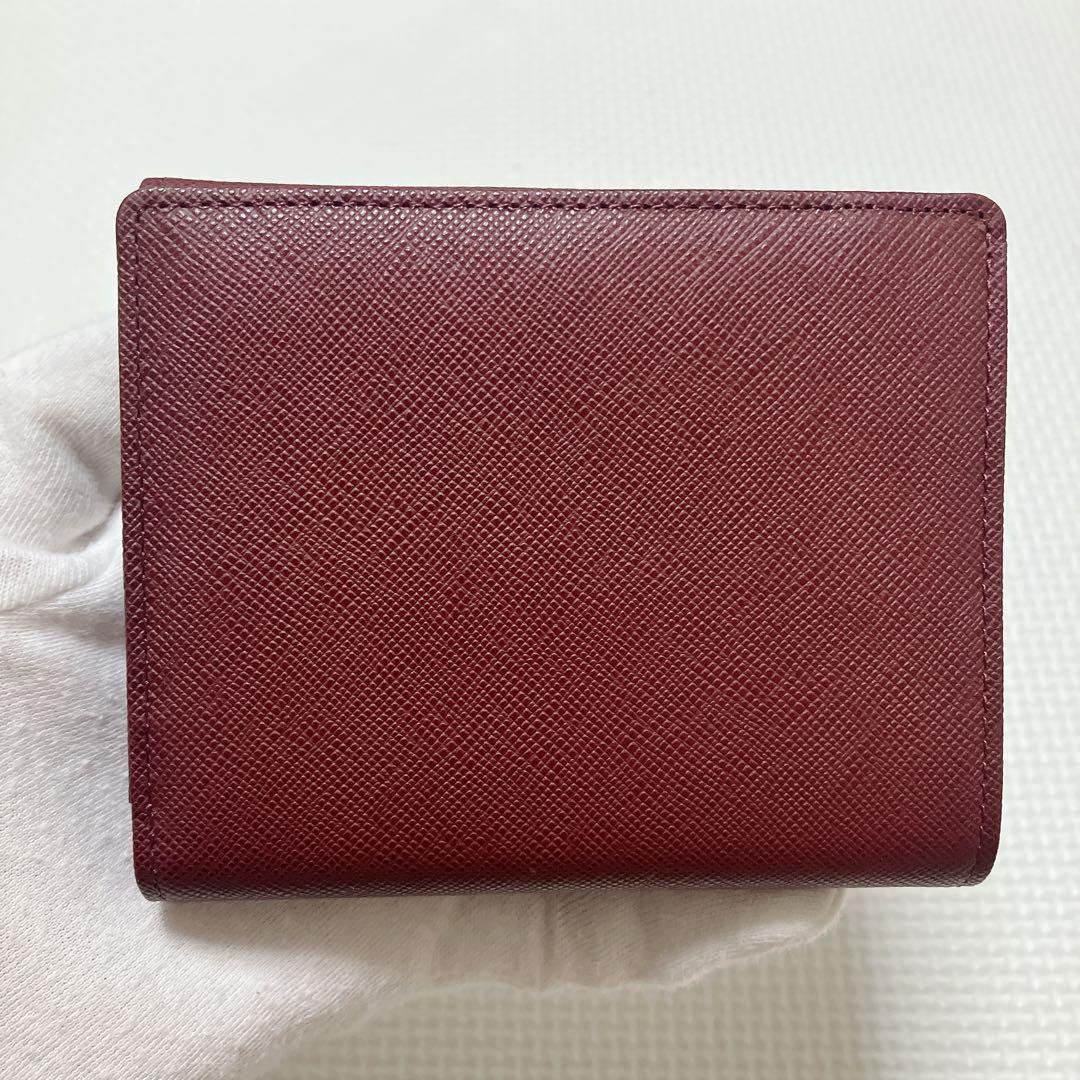 ・未使用　BURBERRY バーバリー　レザー二つ折り財布　ワイン