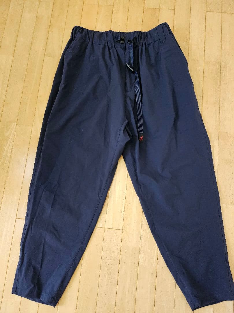 【su.】未使用品 ホワイトマウンテニアリング サルエルパンツ　　サイズ1