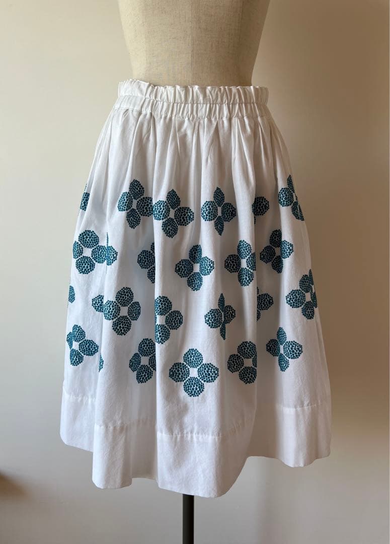 【未使用品】ミナペルホネン\