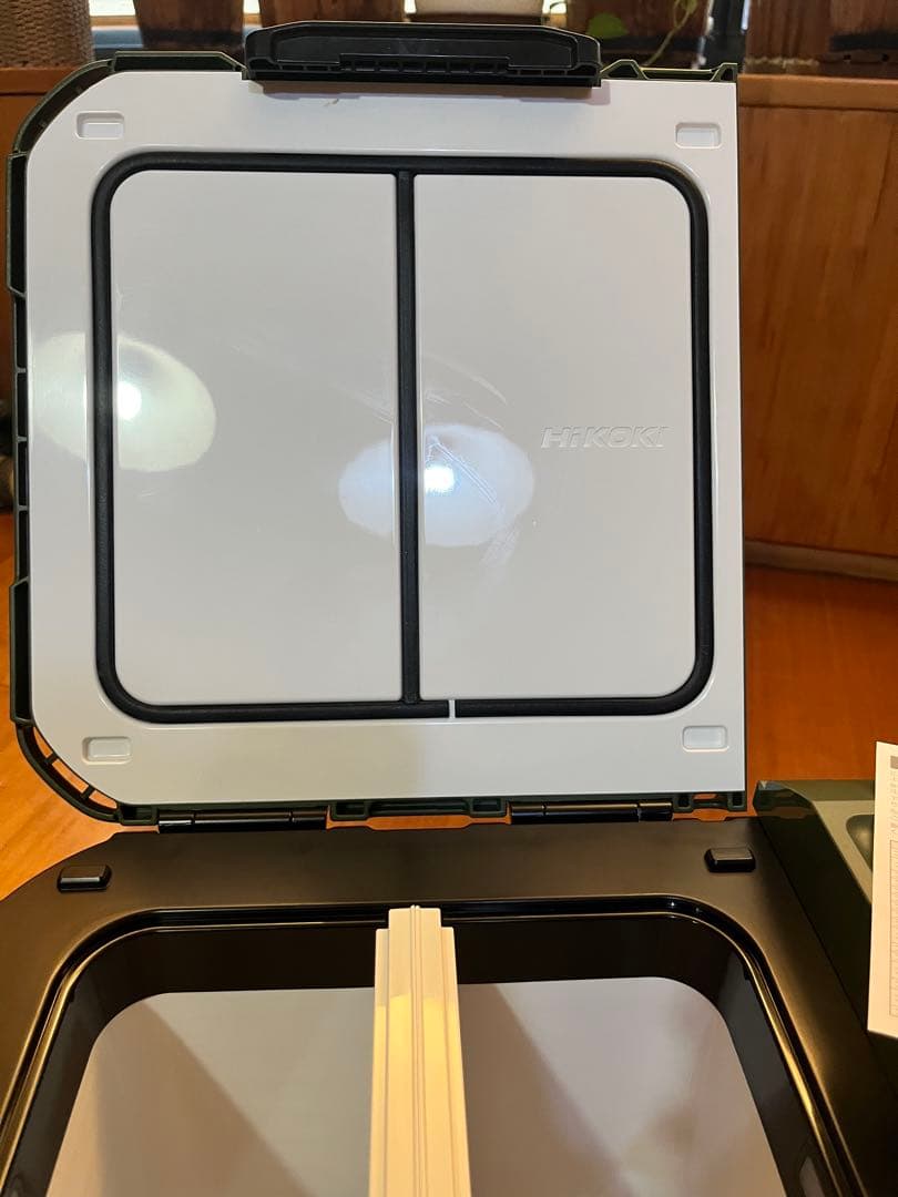 HiKOKI 冷温庫 オリーブグリーン コンパクトUL18dc