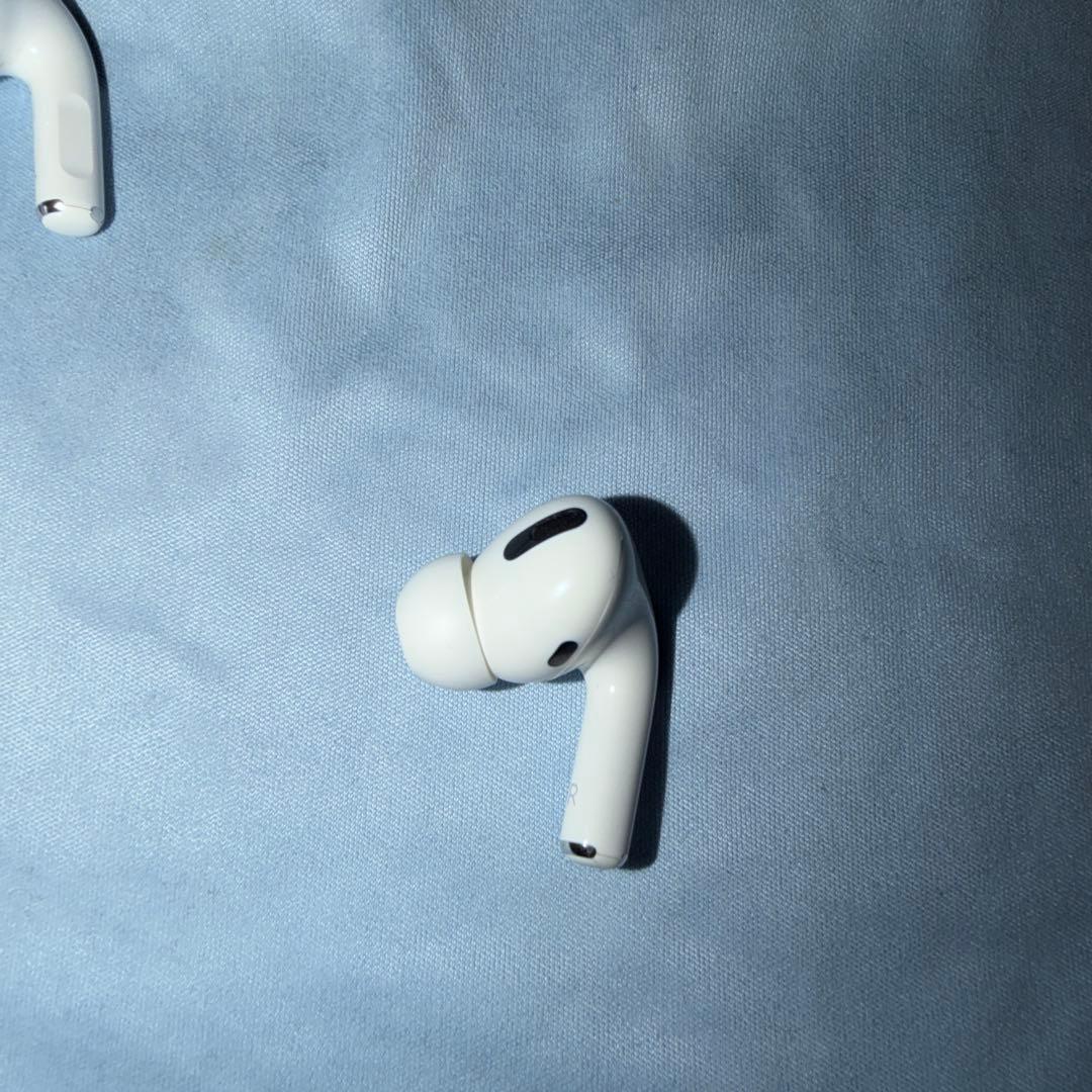 Apple AirPods Pro 第1世代
