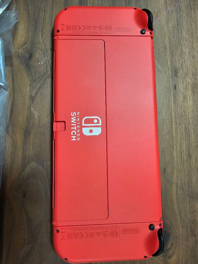 Nintendo Switch 赤　マリオレッド
