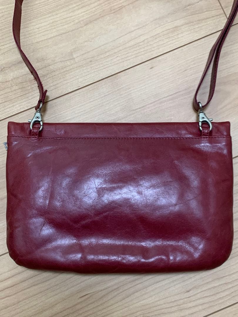 m0851 ショルダーバッグ　レッド　クラッチバッグ