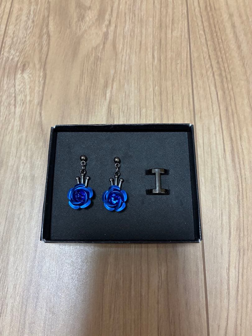 Ado ファッショナブル ピアス　カムパネルラ