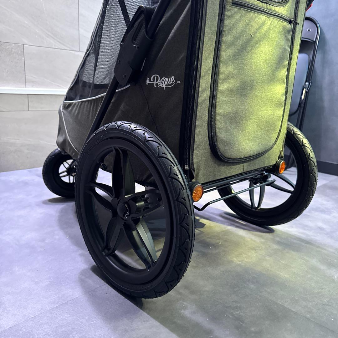 Petique ペティークブリーズジョガー メッシュ窓付きペットカート グリーン