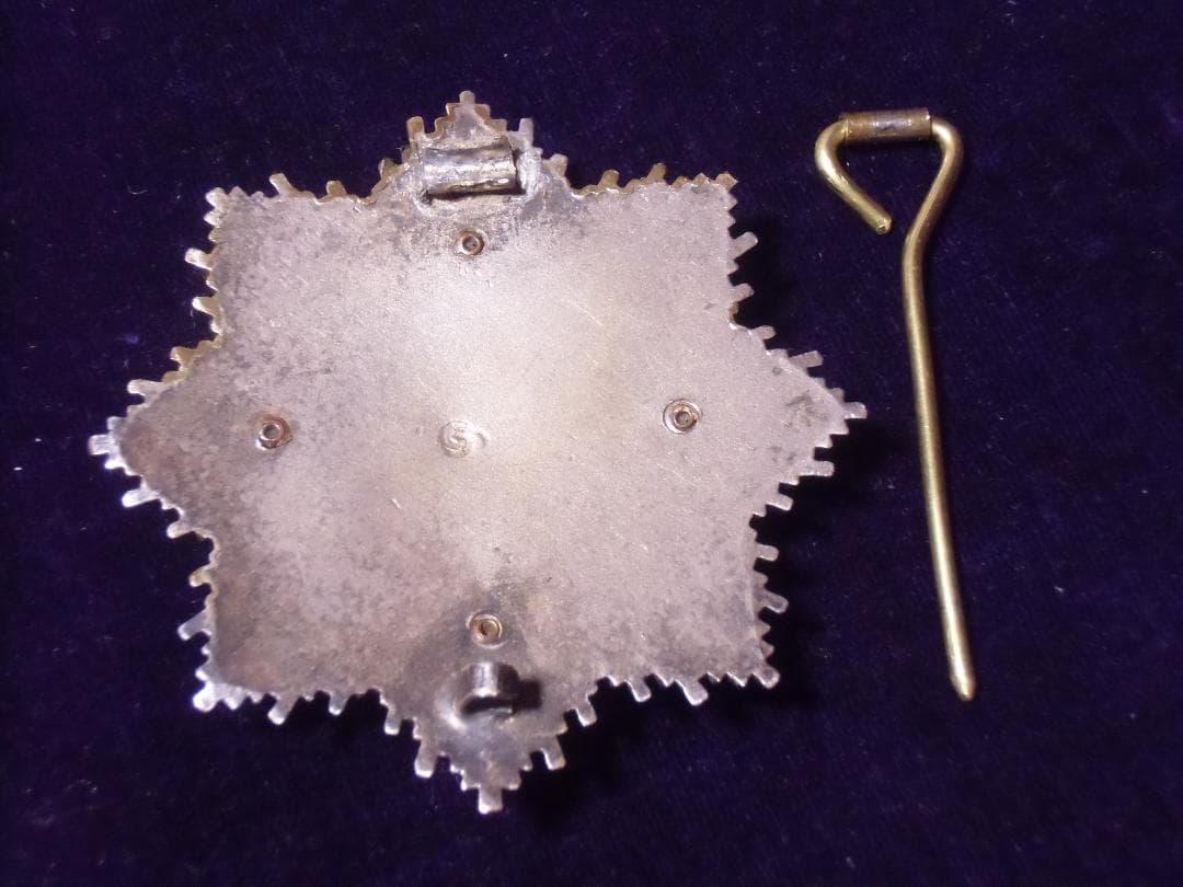 ＢＷドイツ軍/連邦軍＊１９５７制定ドイツ十字章＊金章（実物/破損品）