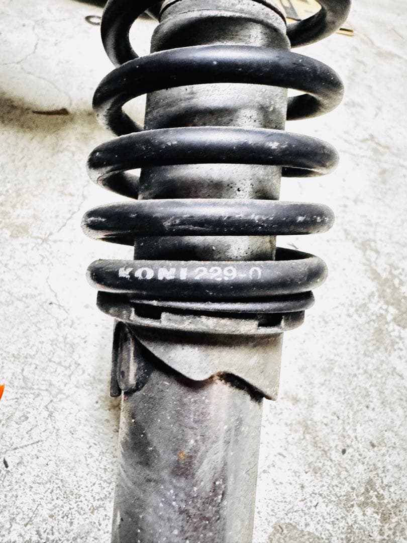 KONI コニー　 サス　7610 1525 当時物