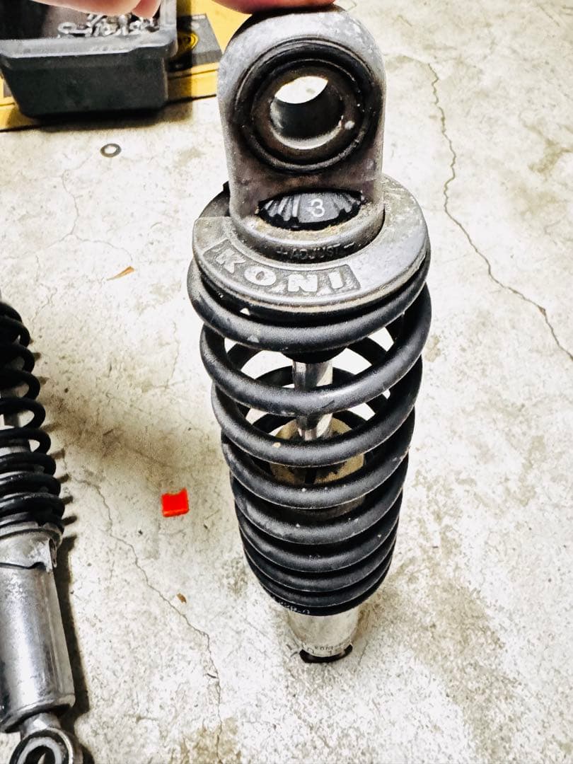 KONI コニー　 サス　7610 1525 当時物