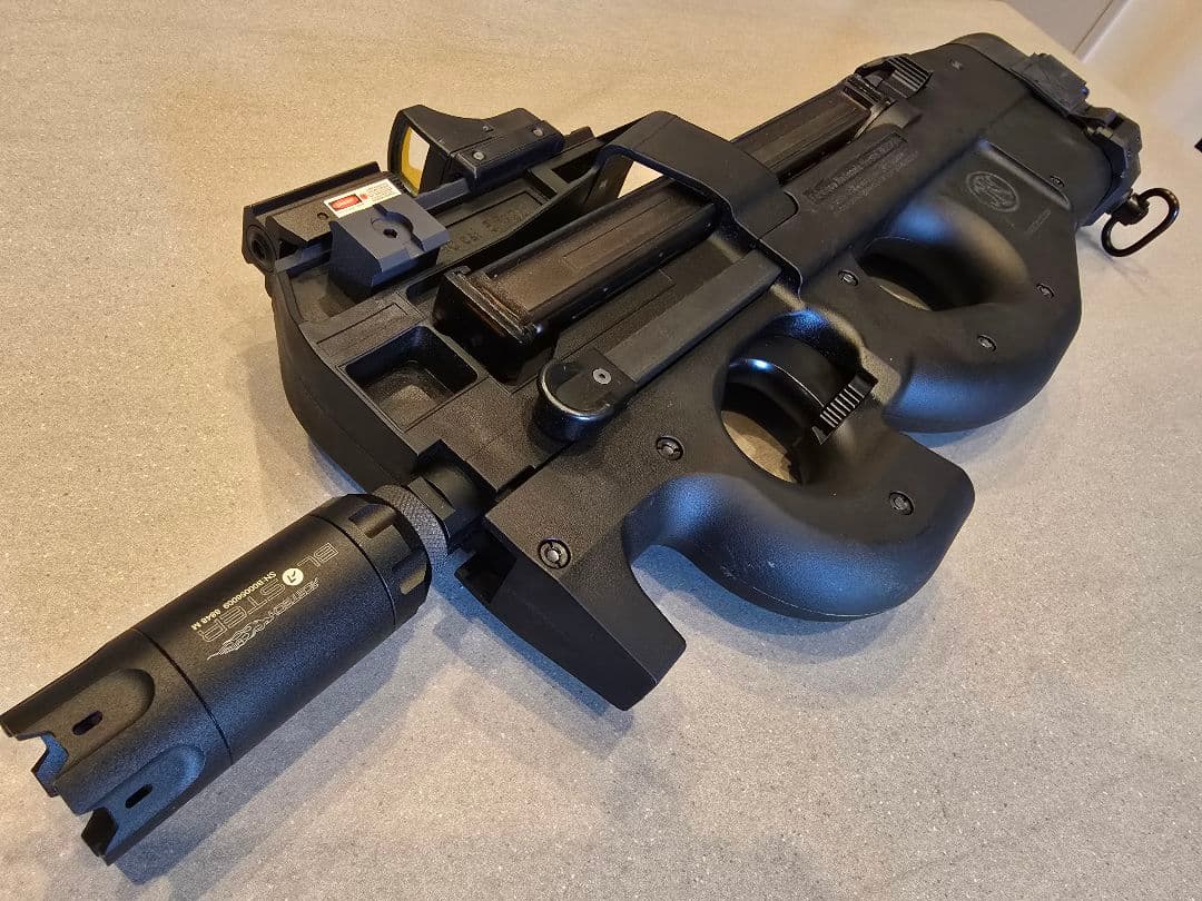 P90 GBBRカスタムガスガン