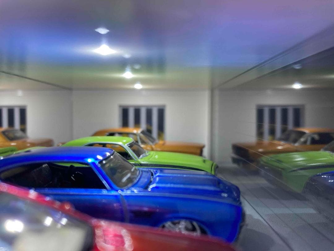 ミニカー専用ジオラマ：1/64 木造パーゴラ付ガレージ（ブラウン）期間限定セール