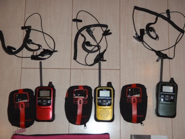 美品☆ICOM IC-4110 トランシーバーマイク&イヤホン付 3色セット