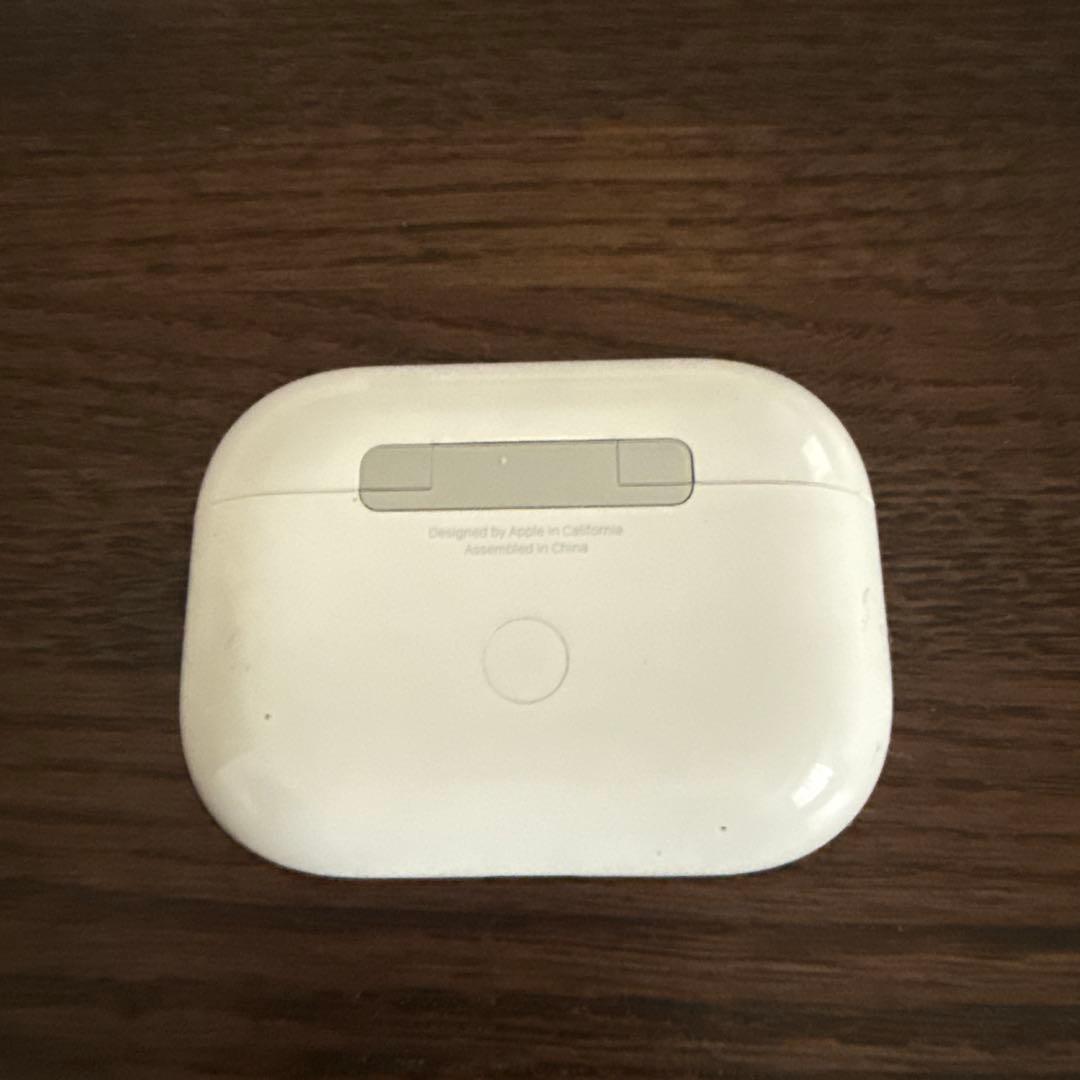 Apple AirPods Pro 2 本体 + 充電ケース・ケーブル付き