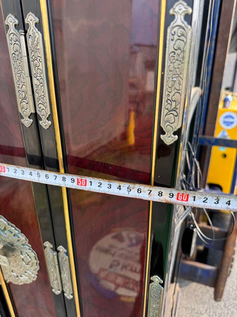 く*ま様 金箔装飾の伝統的な仏壇