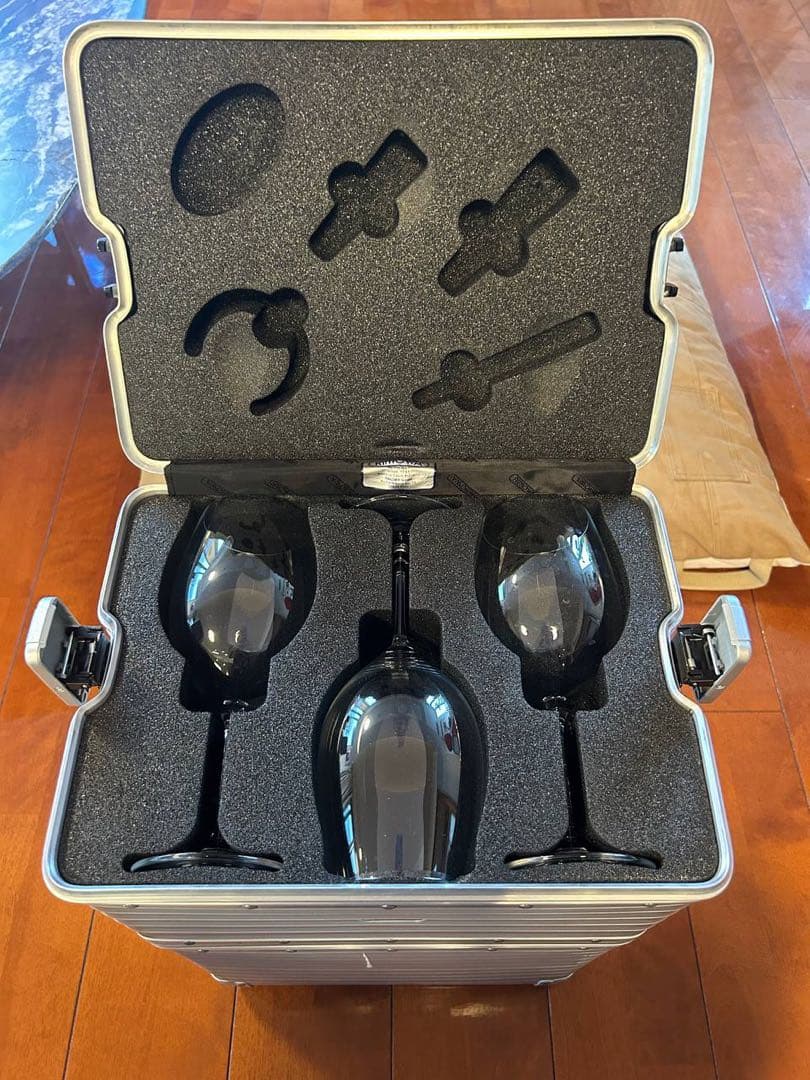 リモワ最高級グレード RIMOWA TOPAS TITAN　ワインケース