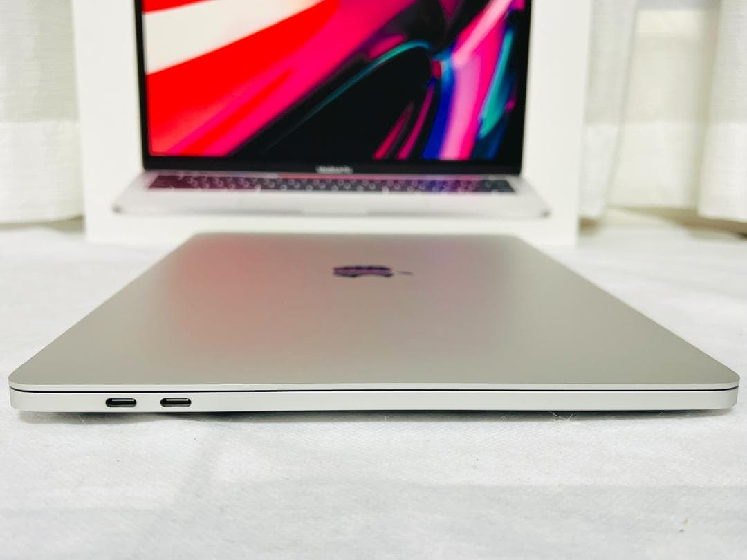 ★MacBook Pro 13 Late2020★M1 8コア/16GB/2TB
