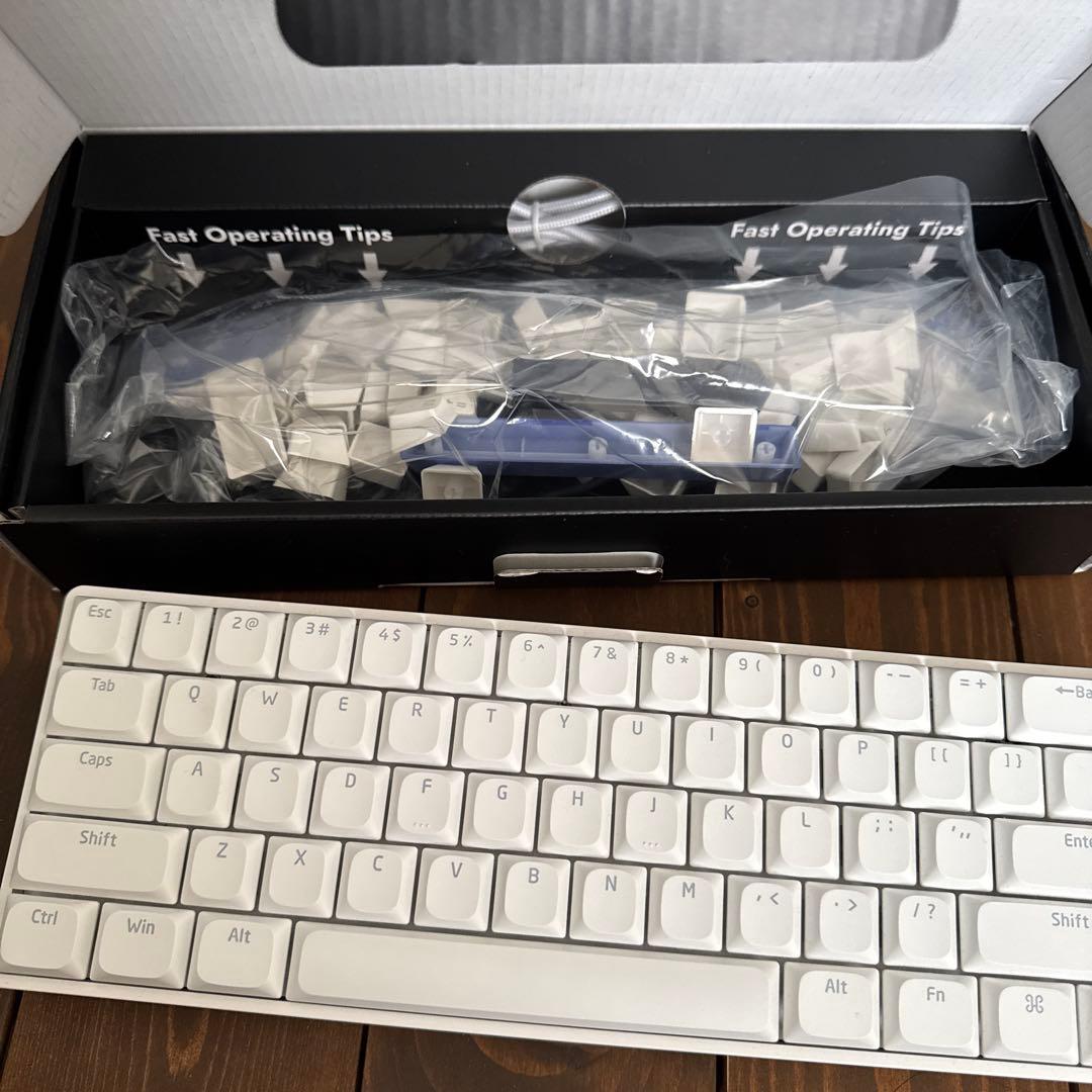 DrunkDeer G60 ラピッドトリガー ゲーミングキーボード ホワイト