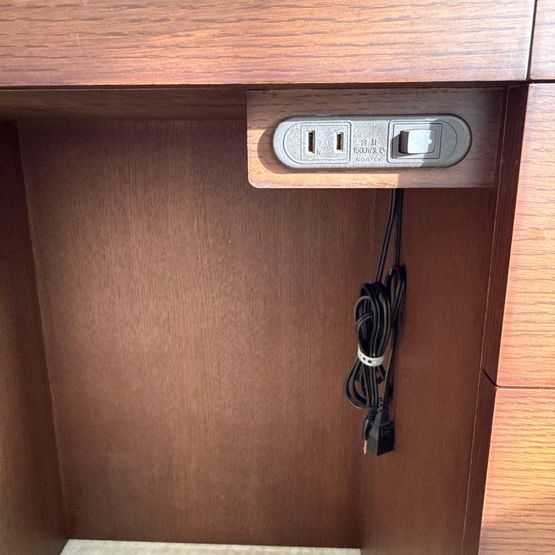 三面鏡ドレッサー