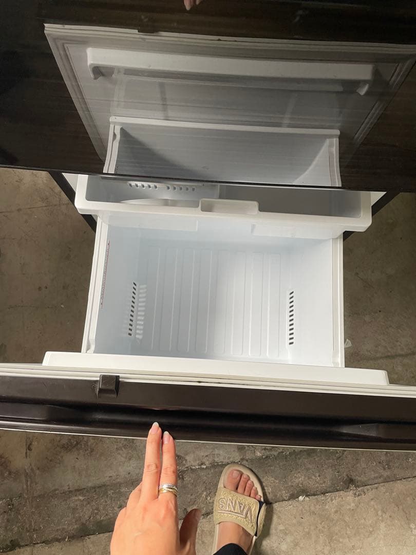 Knight 　MITSUBISHI 冷蔵庫 MR-CX27E-BR