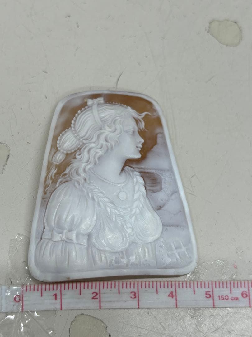 B5008 【アンティーク】カメオ　詳細不明