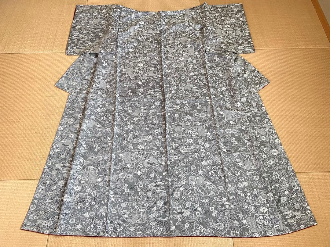 【美品】天目織　お召し　吉祥柄　さが美謹製　着物（袷）