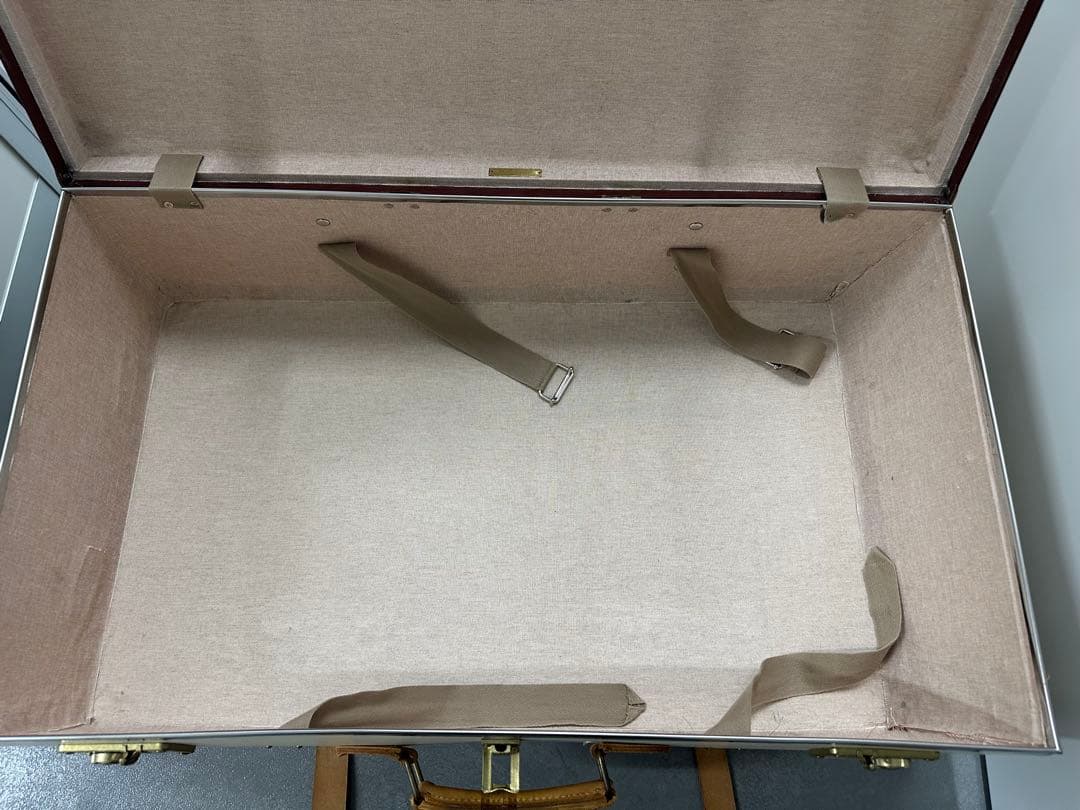 オキドキヨGlobe-Trotter アイボリー キャリーケース