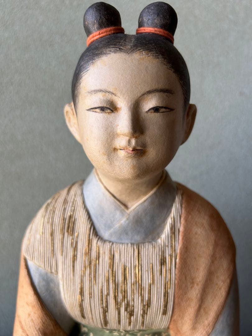 貴重 平中歳子 嬢子坐像 昭和41年 日本工芸会 張子人形 共箱付 紙塑人形