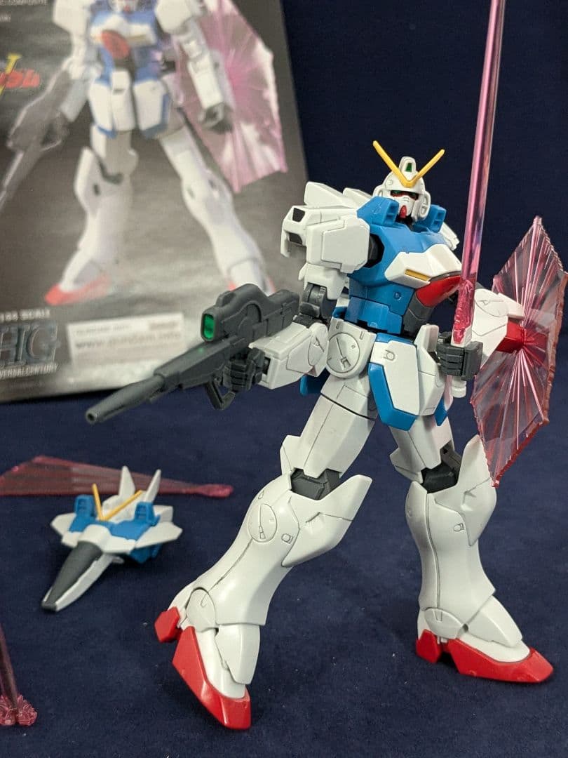 ガンプラ 組立済み まとめ売り SEED，ユニコーン等21点、アスランプレート他